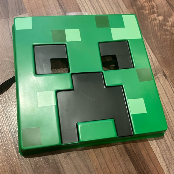 Minecraft creeper Costume Masks - Picture 1 of 3